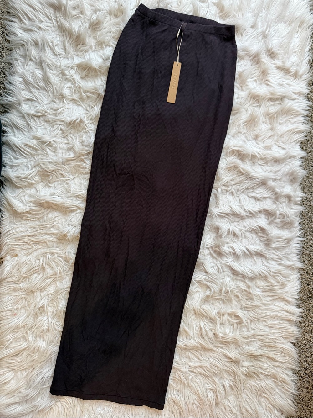SKIMS Soft Lounge Ribbed Maxi Skirt Dark Brown XXS – New With Tags
